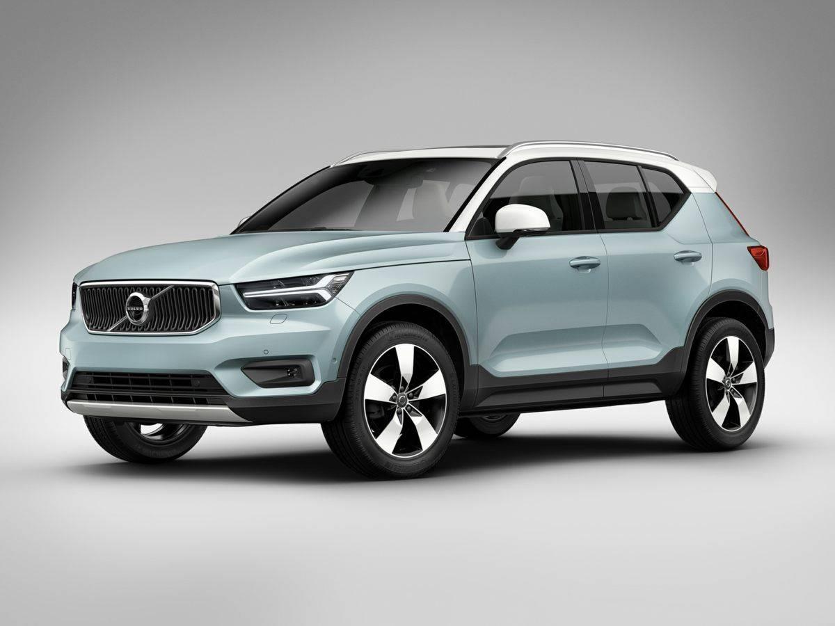 2021 Volvo XC40 Momentum in Bethesda MD For Sale - Image 1