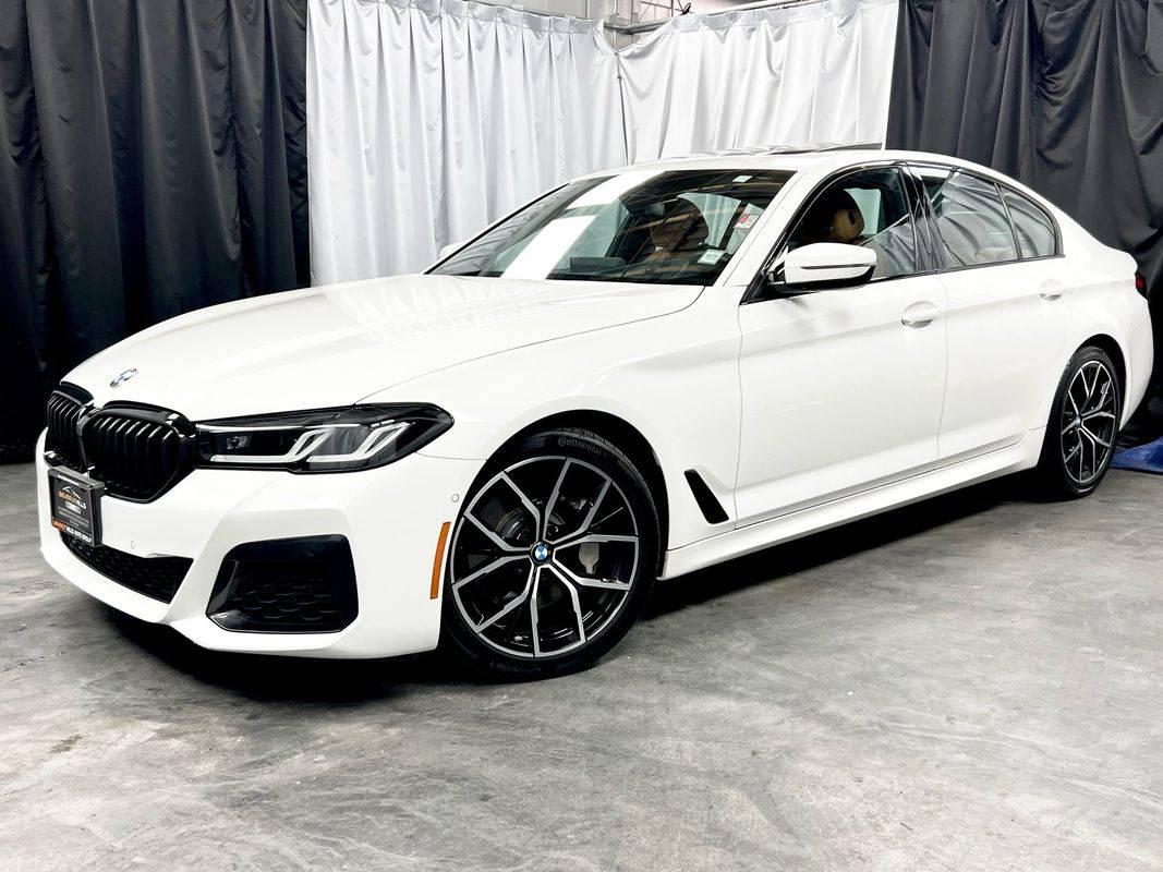 2022 BMW 5 Series 530i in Elmont NY For Sale - Image 1
