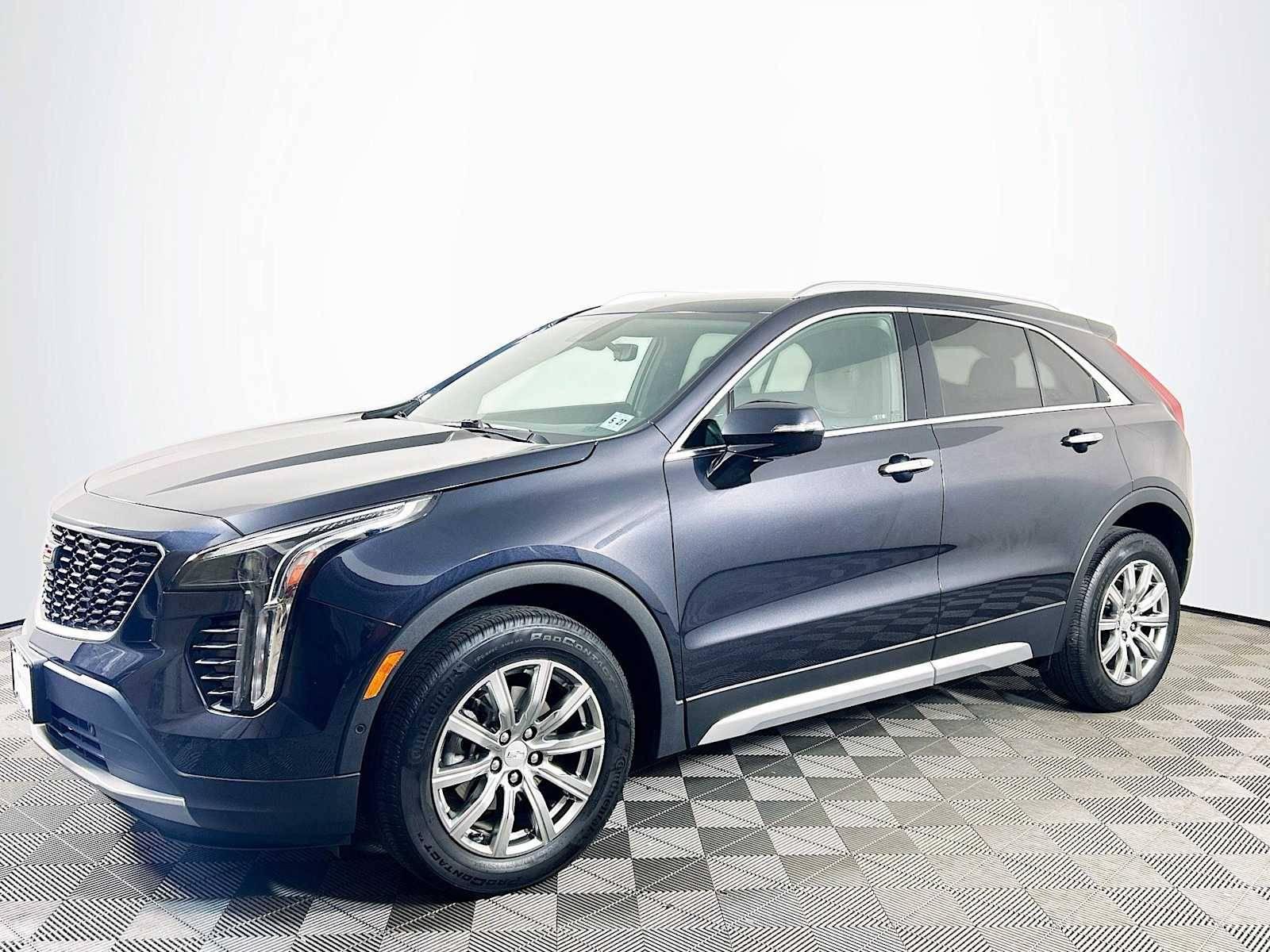 2022 Cadillac XT4 Premium Luxury in Toms River NJ For Sale - Image 1
