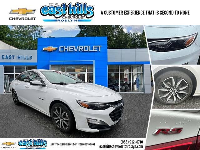 2022 Chevrolet Malibu RS in Roslyn NY For Sale - Image 1