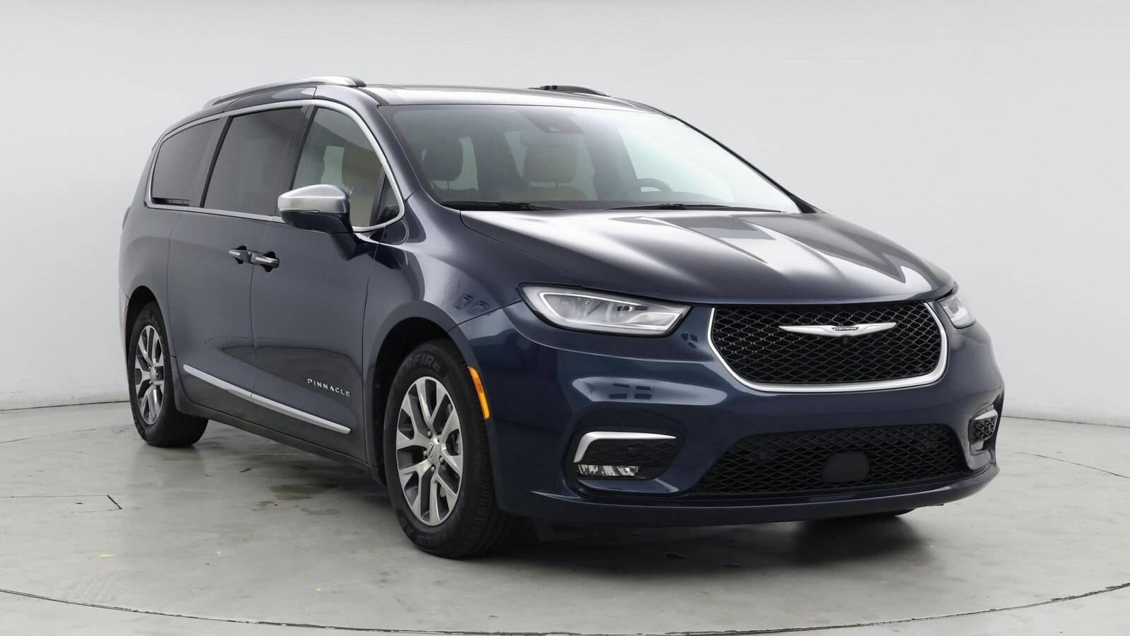 2022 Chrysler Pacifica Hybrid Pinnacle in Birmingham AL For Sale - Image 1