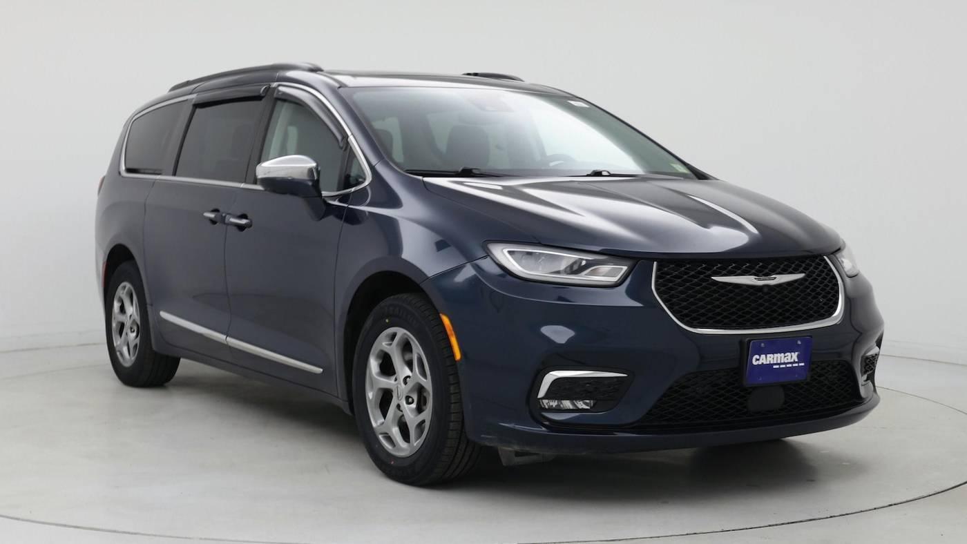 2022 Chrysler Pacifica Limited in Birmingham AL For Sale - Image 1