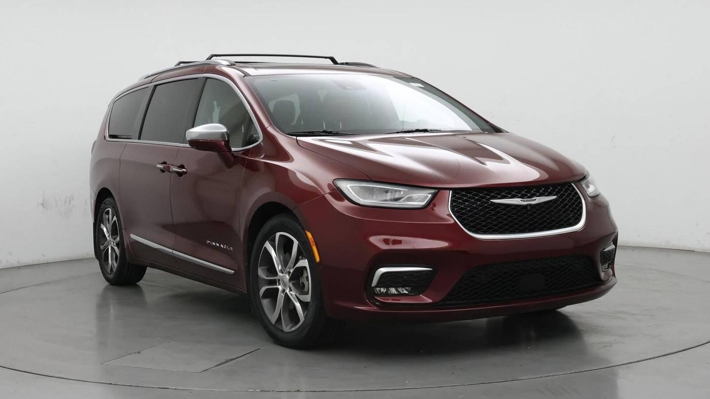 2022 Chrysler Pacifica Pinnacle in Birmingham AL For Sale - Image 1