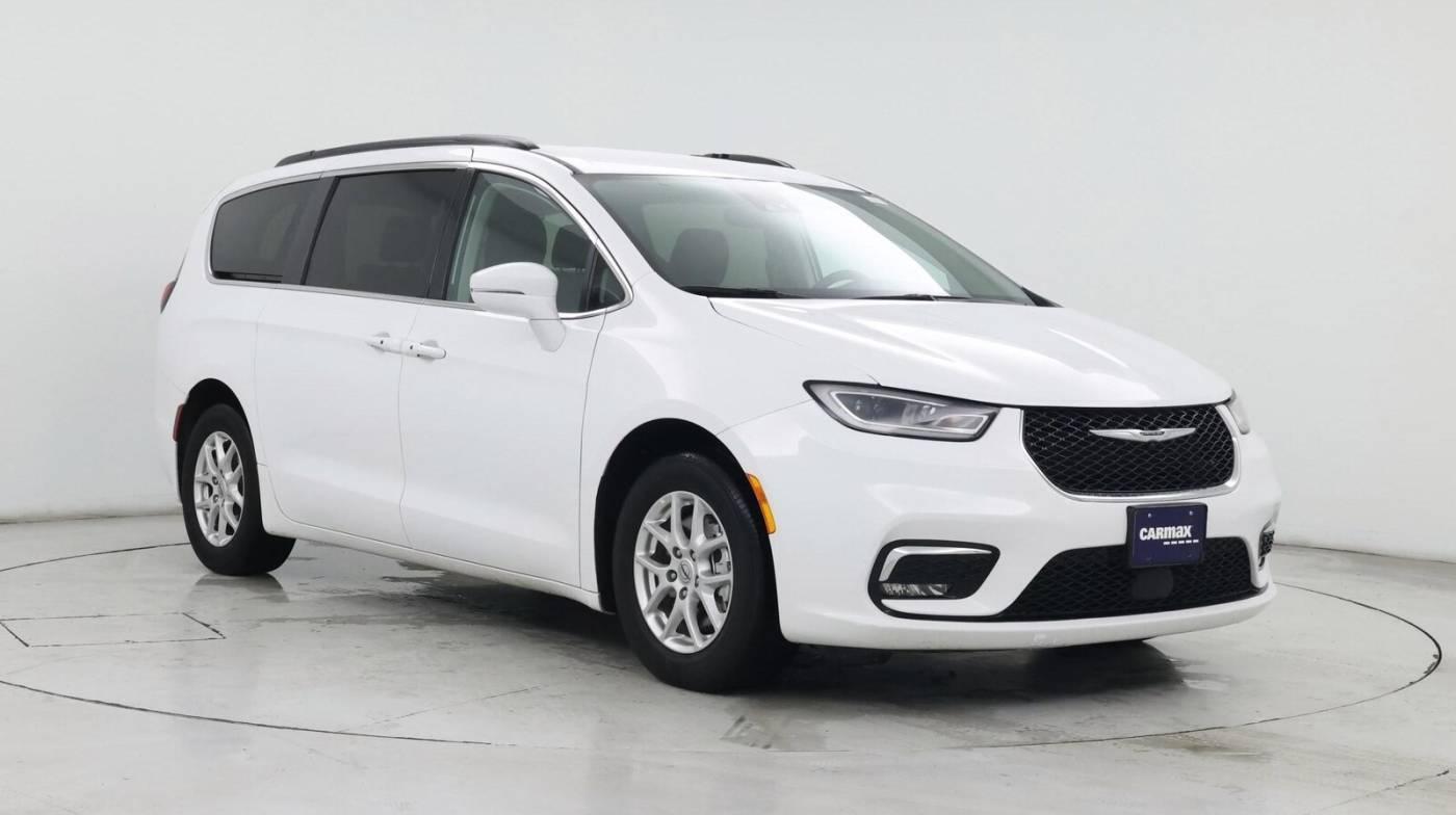 2022 Chrysler Pacifica Touring L in Inglewood CA For Sale - Image 1