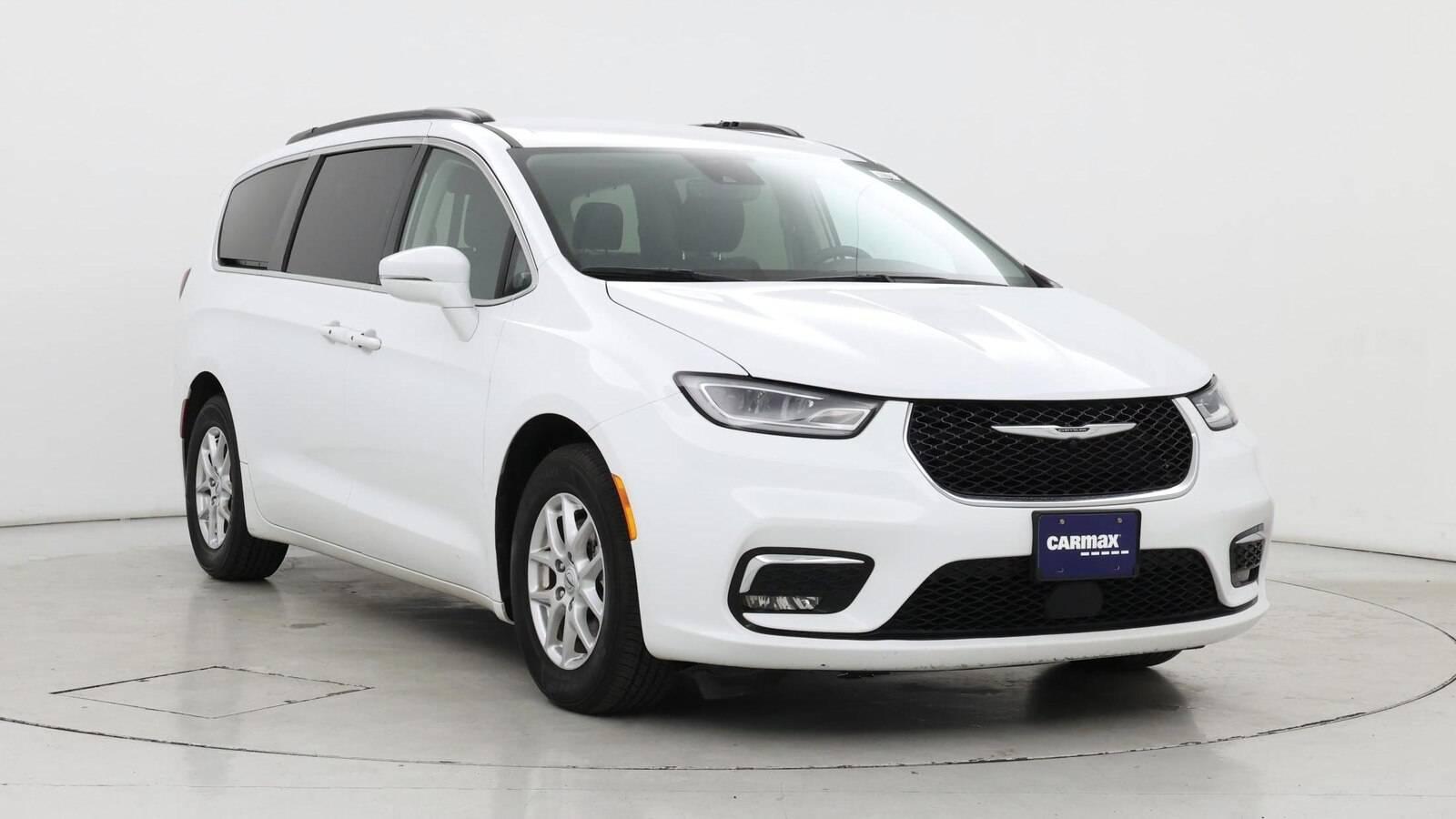 2022 Chrysler Pacifica Touring L in Birmingham AL For Sale - Image 1