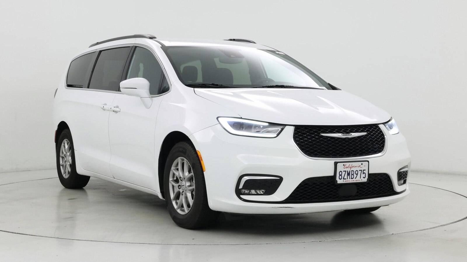 2022 Chrysler Pacifica Touring in Birmingham AL For Sale - Image 1