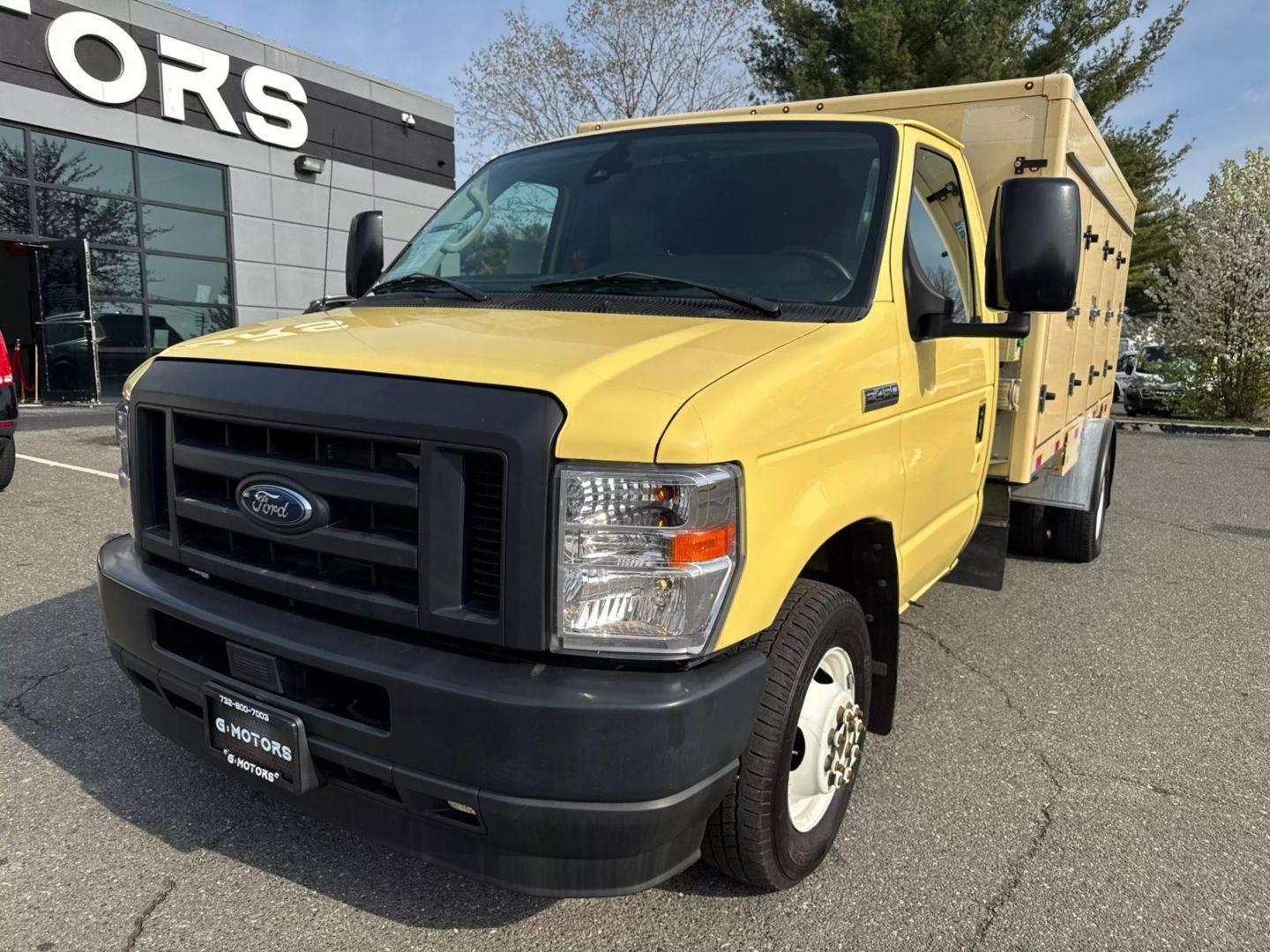 2022 Ford E-Series Cutaway Base in Old Bridge NJ For Sale - Image 1