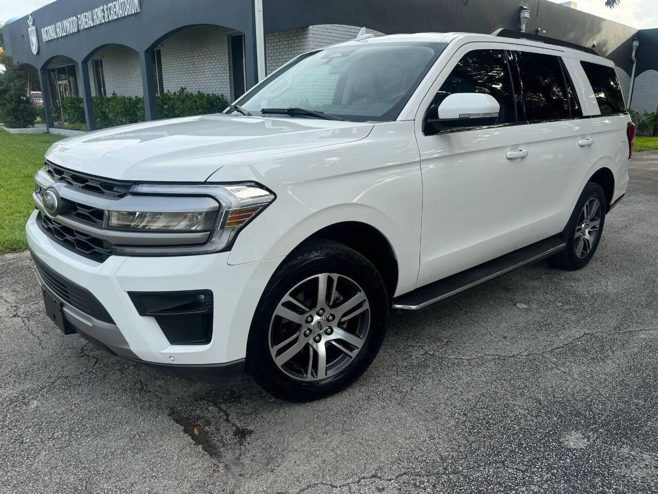 2022 Ford Expedition XLT in Hollywood FL For Sale - Image 1