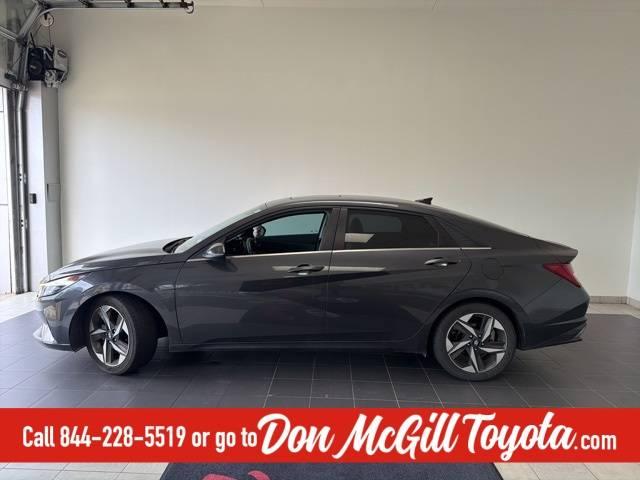 2022 Hyundai Elantra Limited in Houston TX For Sale - Image 1