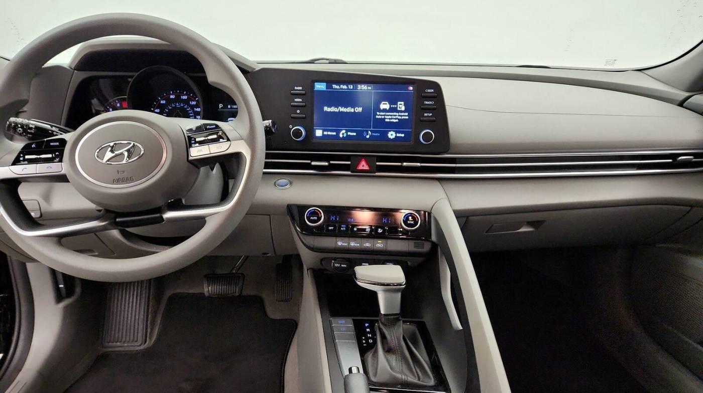 2022 Hyundai Elantra SEL in Inglewood CA For Sale - Image 1