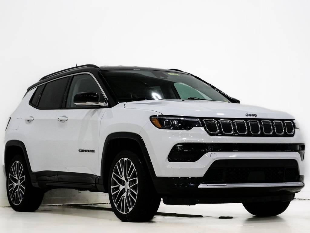 2022 Jeep Compass Limited in Lansing IL For Sale - Image 1