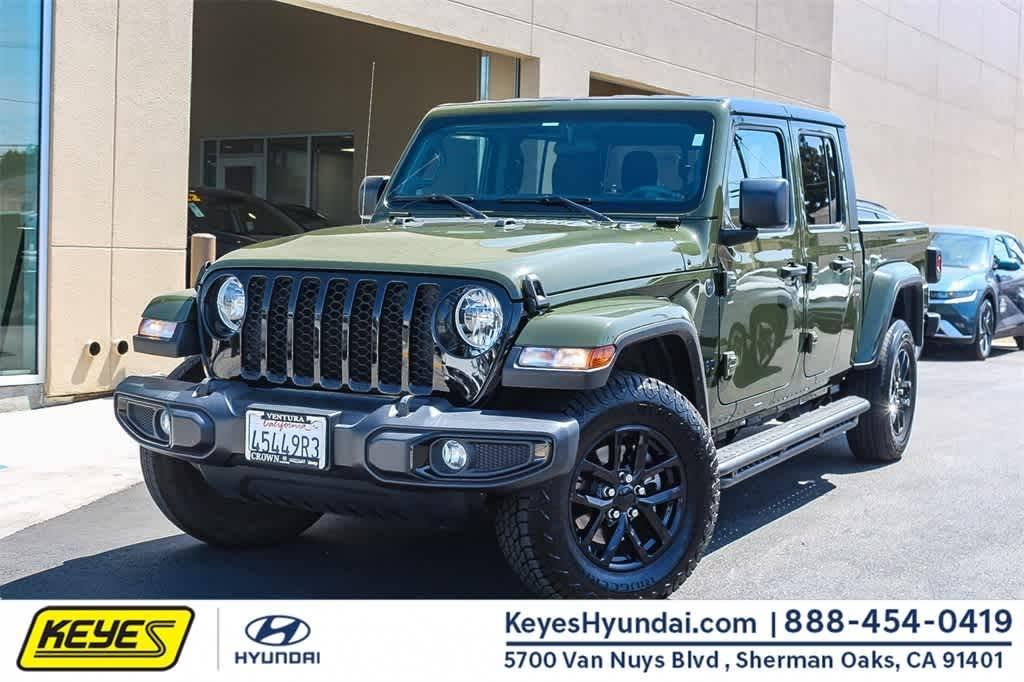 2022 Jeep Gladiator Altitude in Van Nuys CA For Sale - Image 1