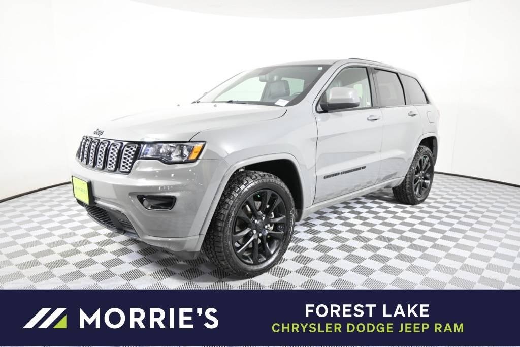 2022 Jeep Grand Cherokee WK Laredo X in Forest Lake MN For Sale - Image 1