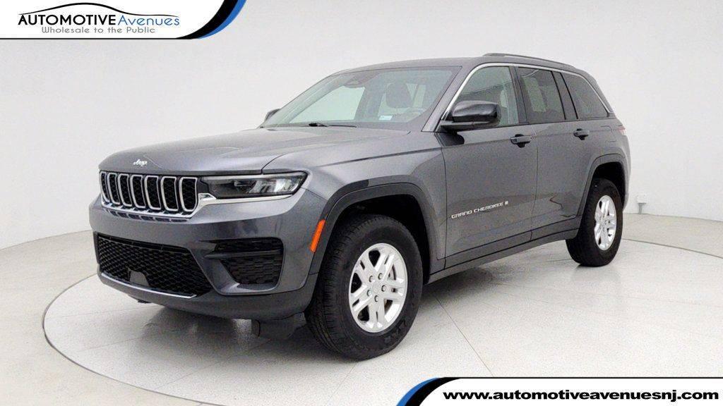 2022 Jeep Grand Cherokee Laredo in Wall Township NJ For Sale - Image 1