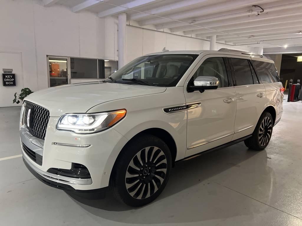 2022 Lincoln Navigator Black Label in Orlando FL For Sale - Image 1