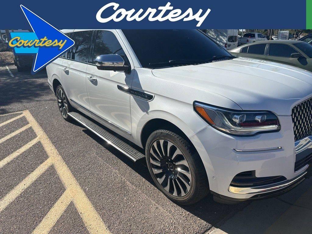 2022 Lincoln Navigator Black Label in Mesa AZ For Sale - Image 1