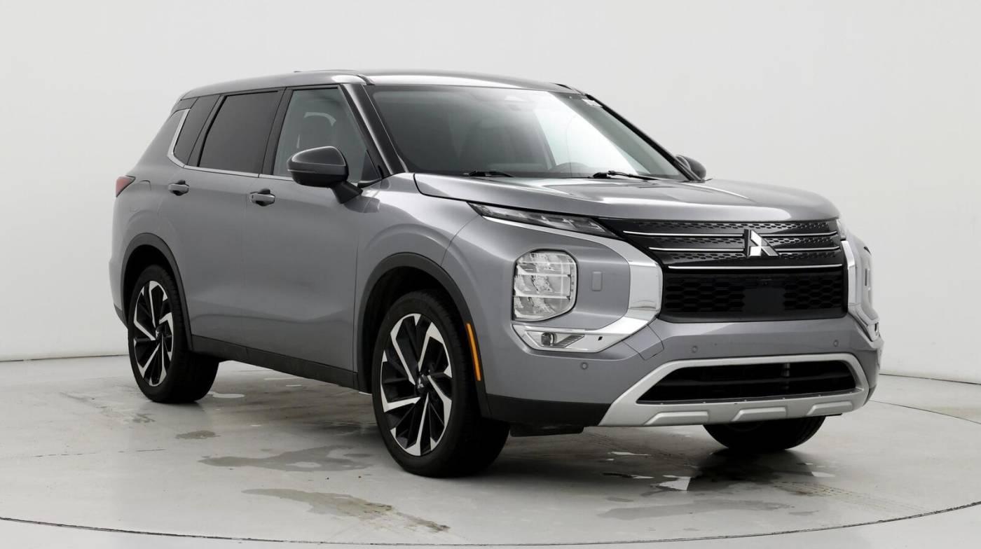 2022 Mitsubishi Outlander Black Edition in Inglewood CA For Sale - Image 1