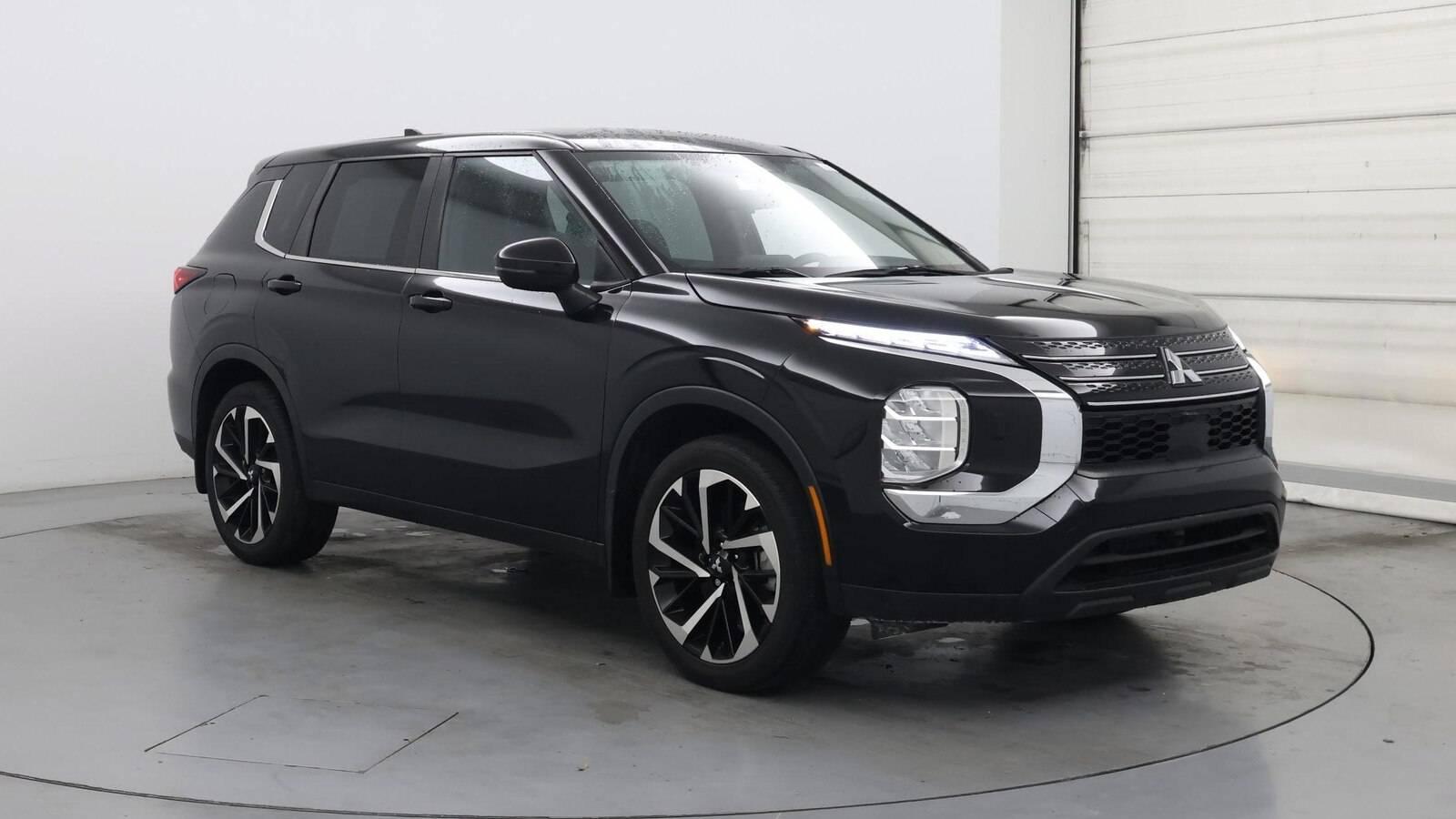2022 Mitsubishi Outlander ES in Birmingham AL For Sale - Image 1