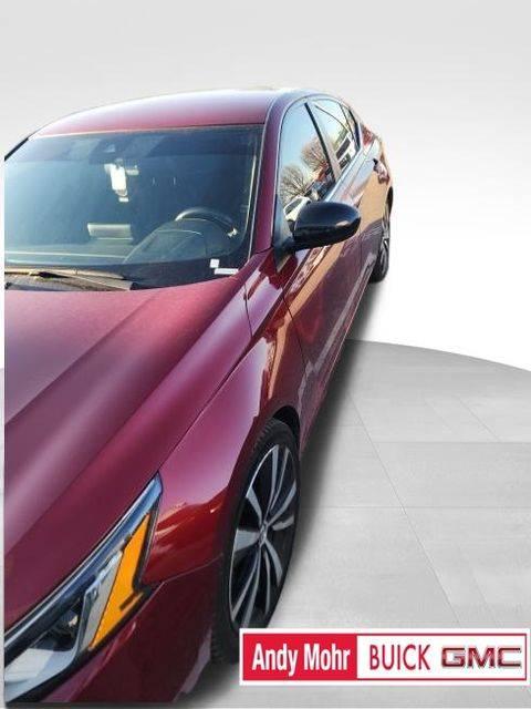 2022 Nissan Altima SR in Fishers IN For Sale - Image 1