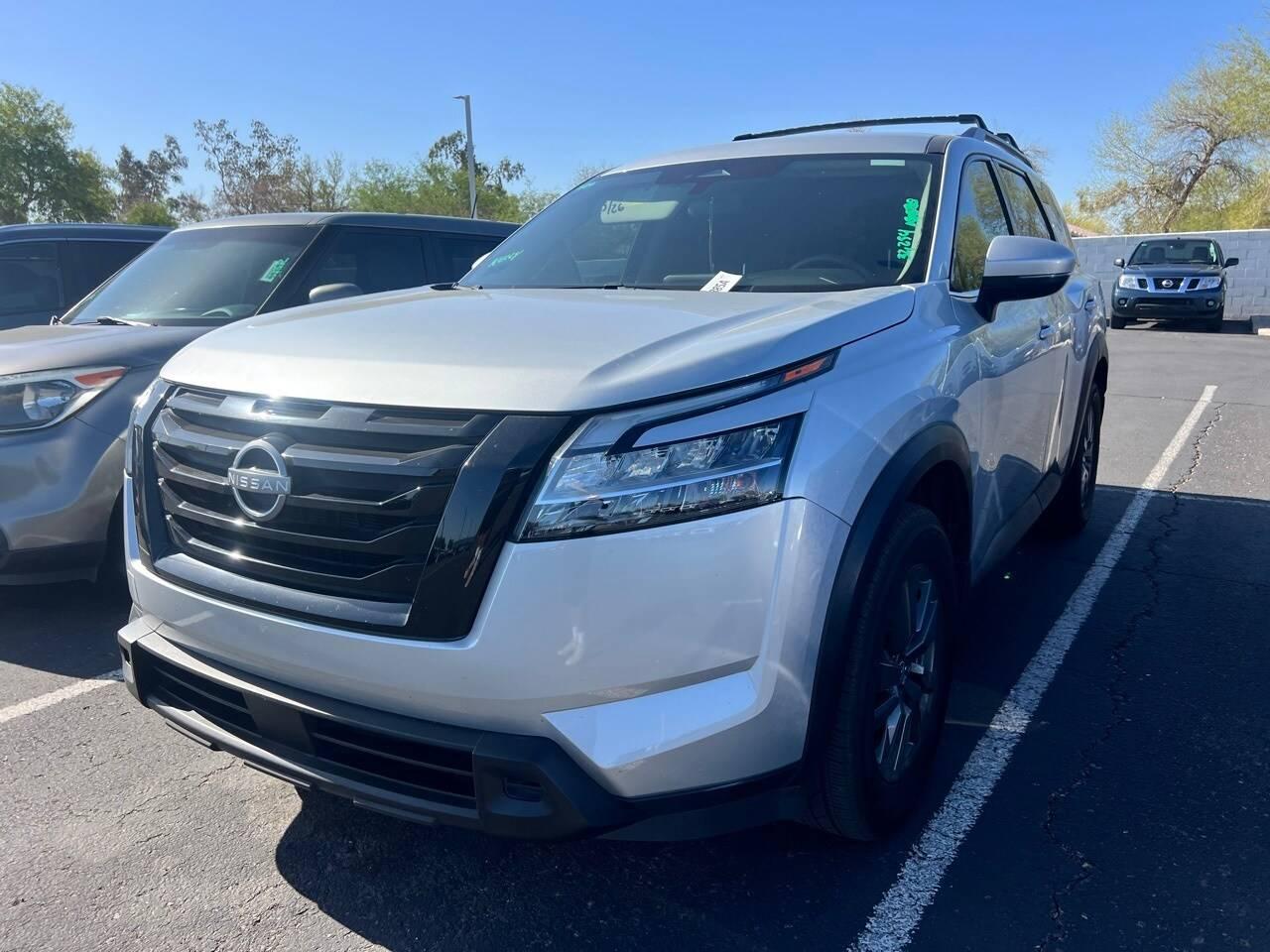 2022 Nissan Pathfinder SV in Peoria AZ For Sale - Image 1