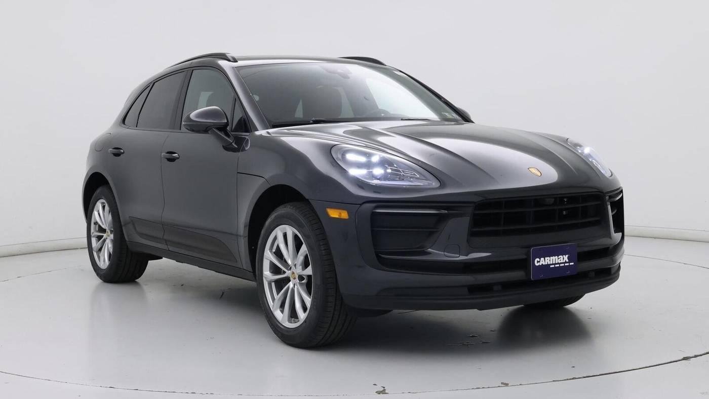 2022 Porsche Macan Standard in Birmingham AL For Sale - Image 1