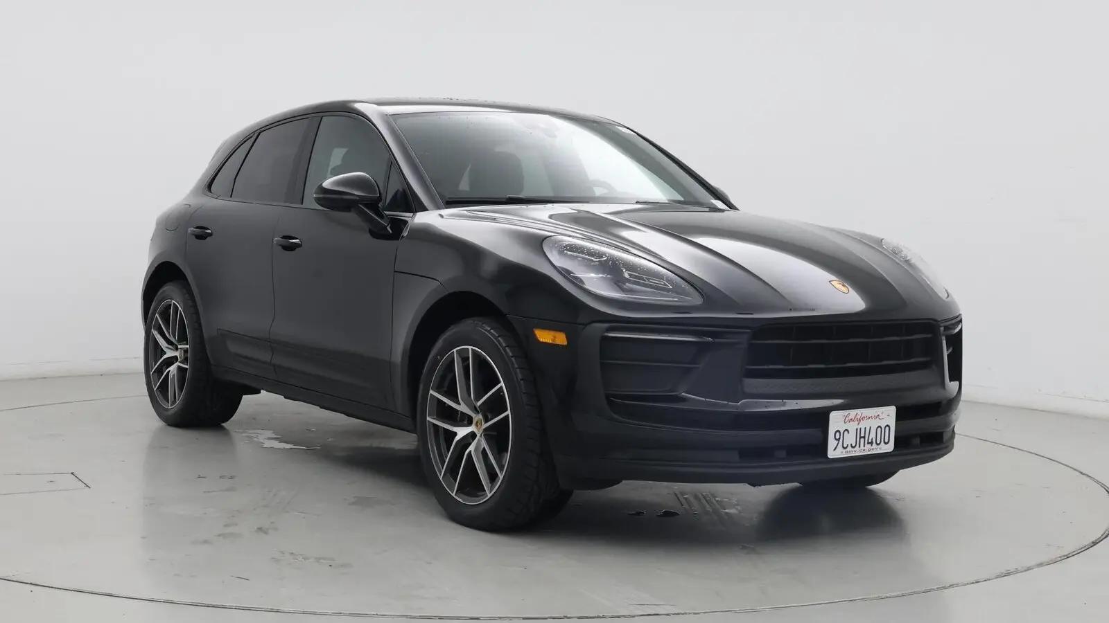 2022 Porsche Macan Standard in Birmingham AL For Sale - Image 1