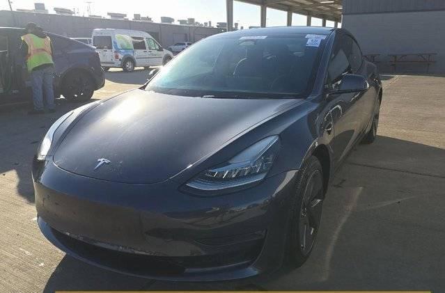 2022 Tesla Model 3 Long Range in Friendswood TX For Sale - Image 1