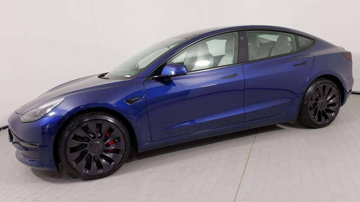 2022 Tesla Model 3 Performance in Alexandria VA For Sale - Image 1