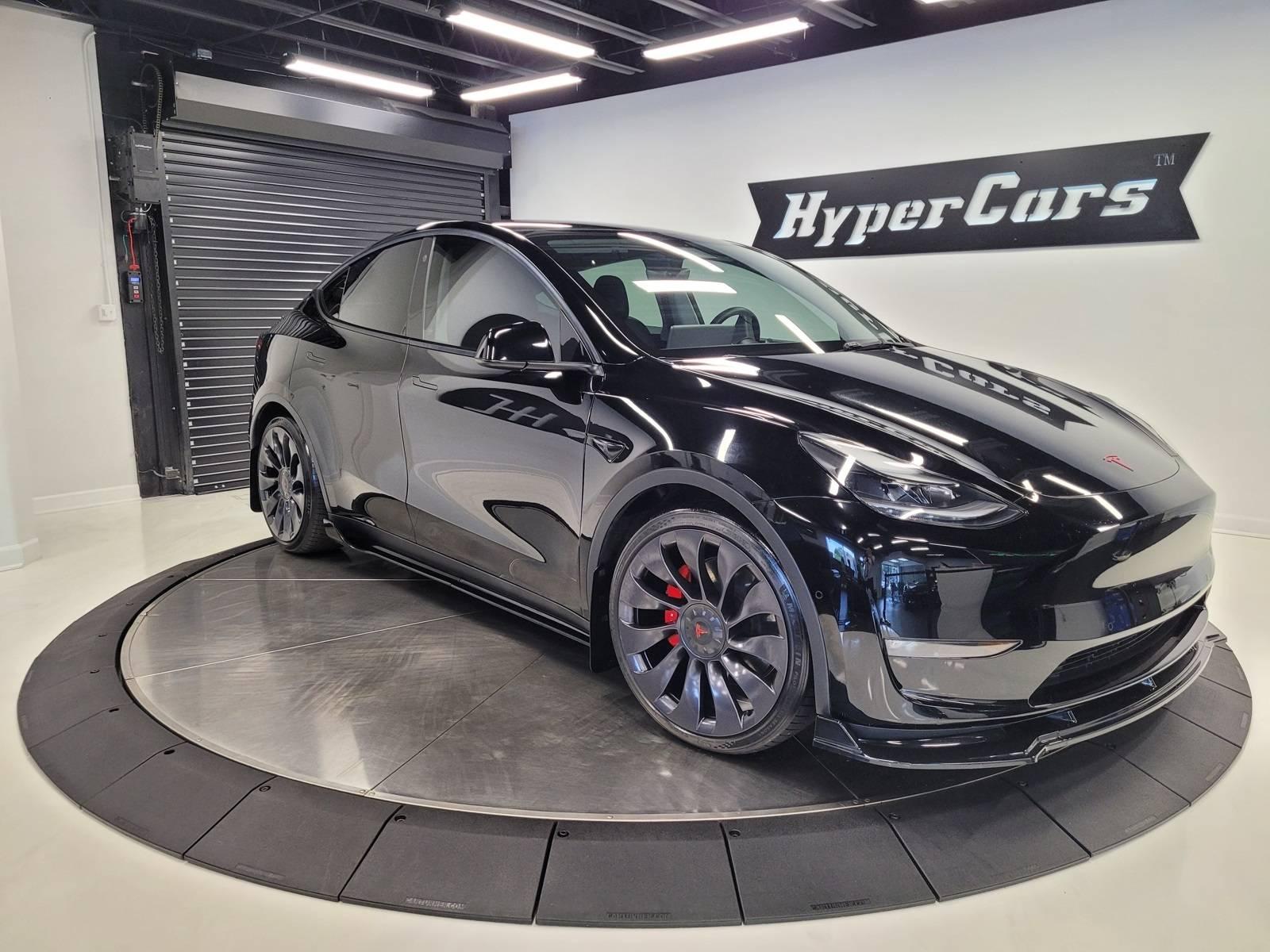 2022 Tesla Model Y Performance in New Albany IN For Sale - Image 1