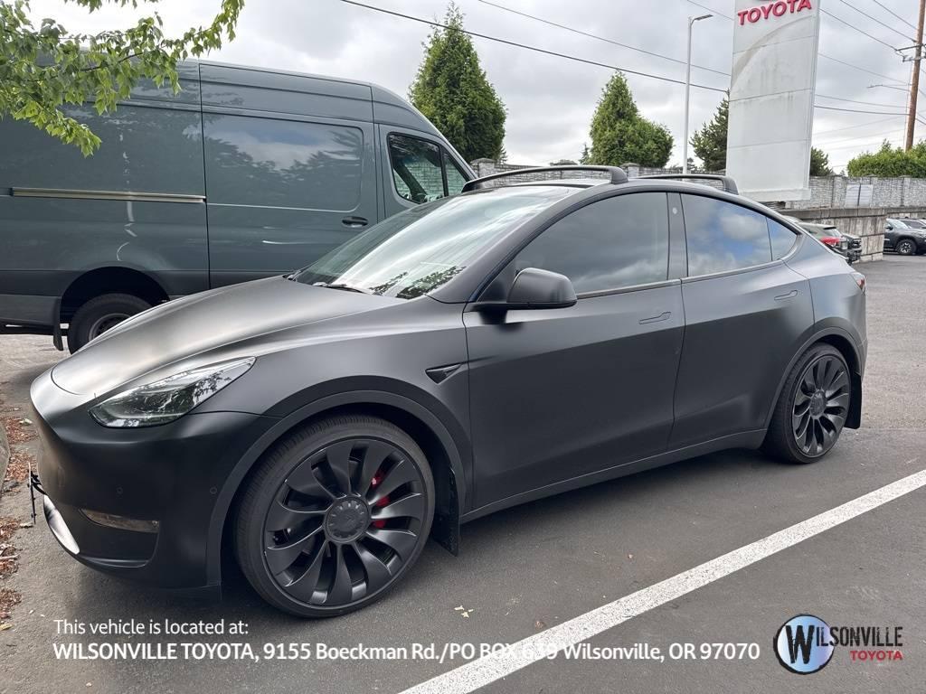 2022 Tesla Model Y Performance in Wilsonville OR For Sale - Image 1