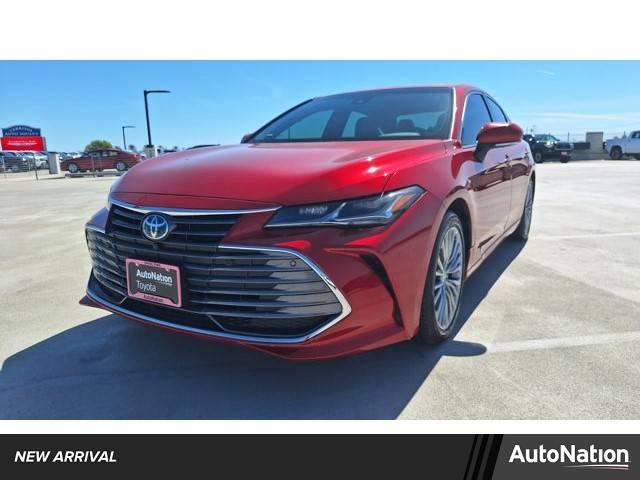2022 Toyota Avalon Hybrid Limited in Cerritos CA For Sale - Image 1