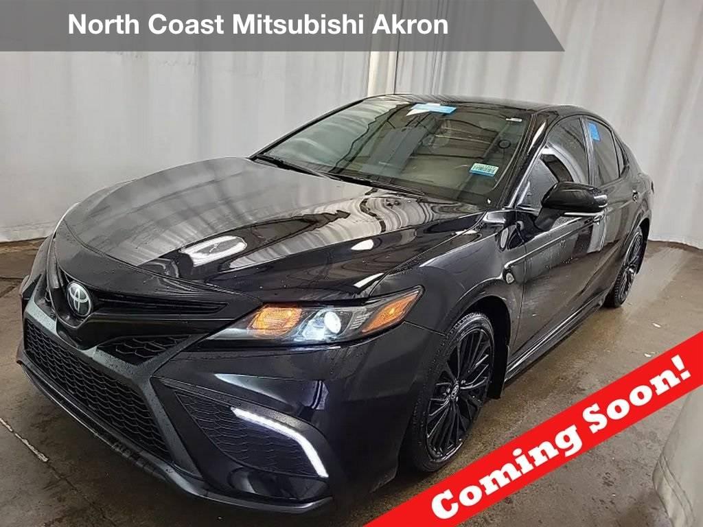2022 Toyota Camry SE Nightshade in Akron OH For Sale - Image 1