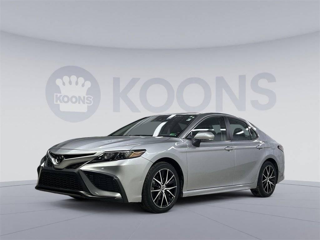 2022 Toyota Camry SE in Arlington VA For Sale - Image 1
