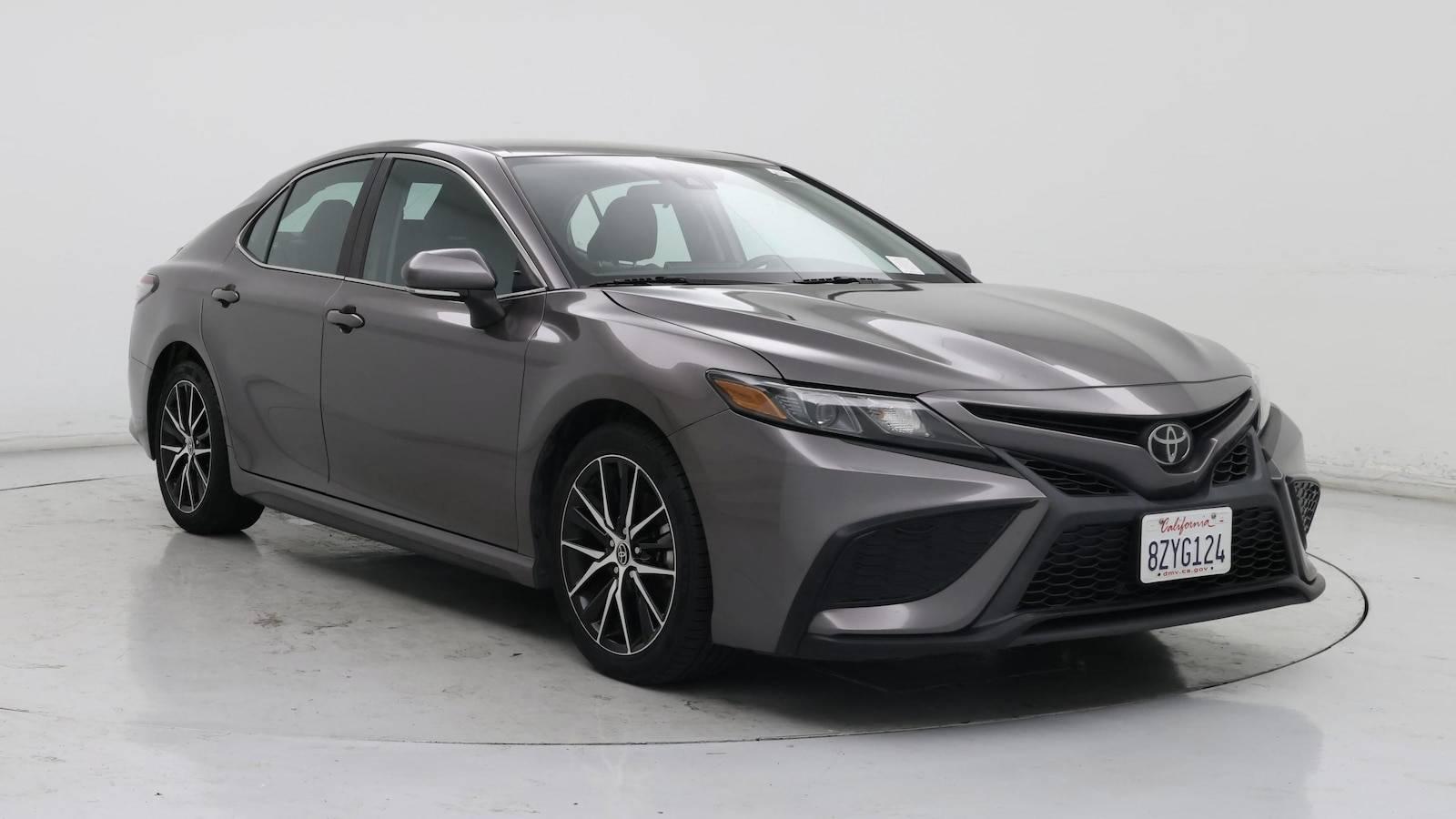2022 Toyota Camry SE in Birmingham AL For Sale - Image 1