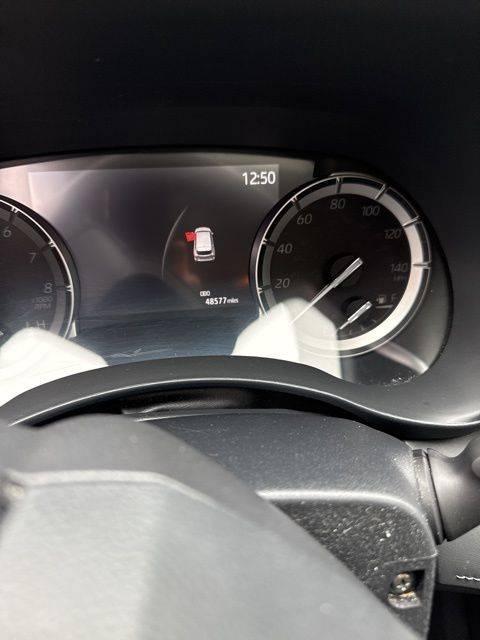 2022 Toyota Highlander XLE in Matthews NC For Sale - Image 1