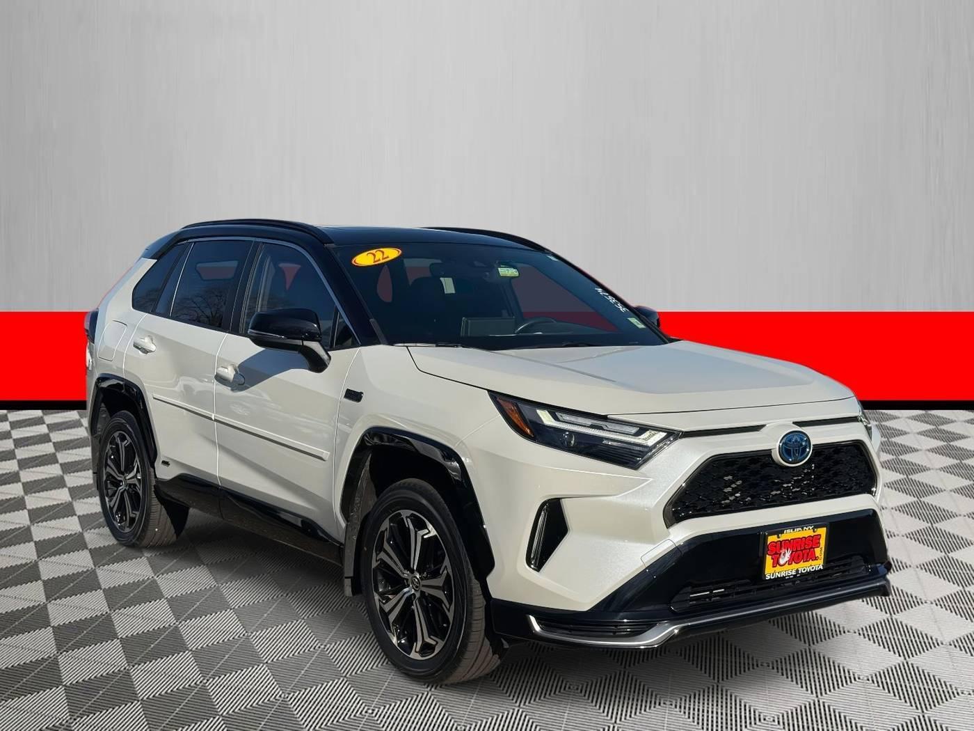 2022 Toyota RAV4 Prime XSE in Oakdale NY For Sale - Image 1