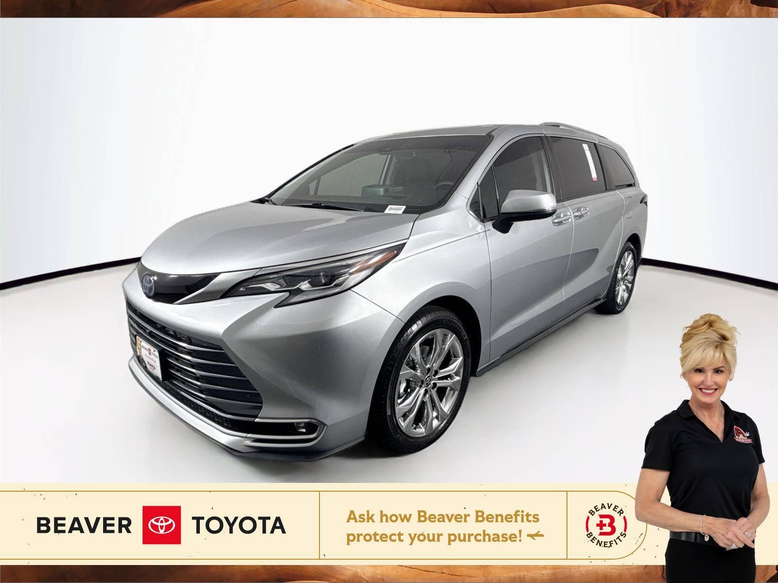 2022 Toyota Sienna Platinum in Cumming GA For Sale - Image 1