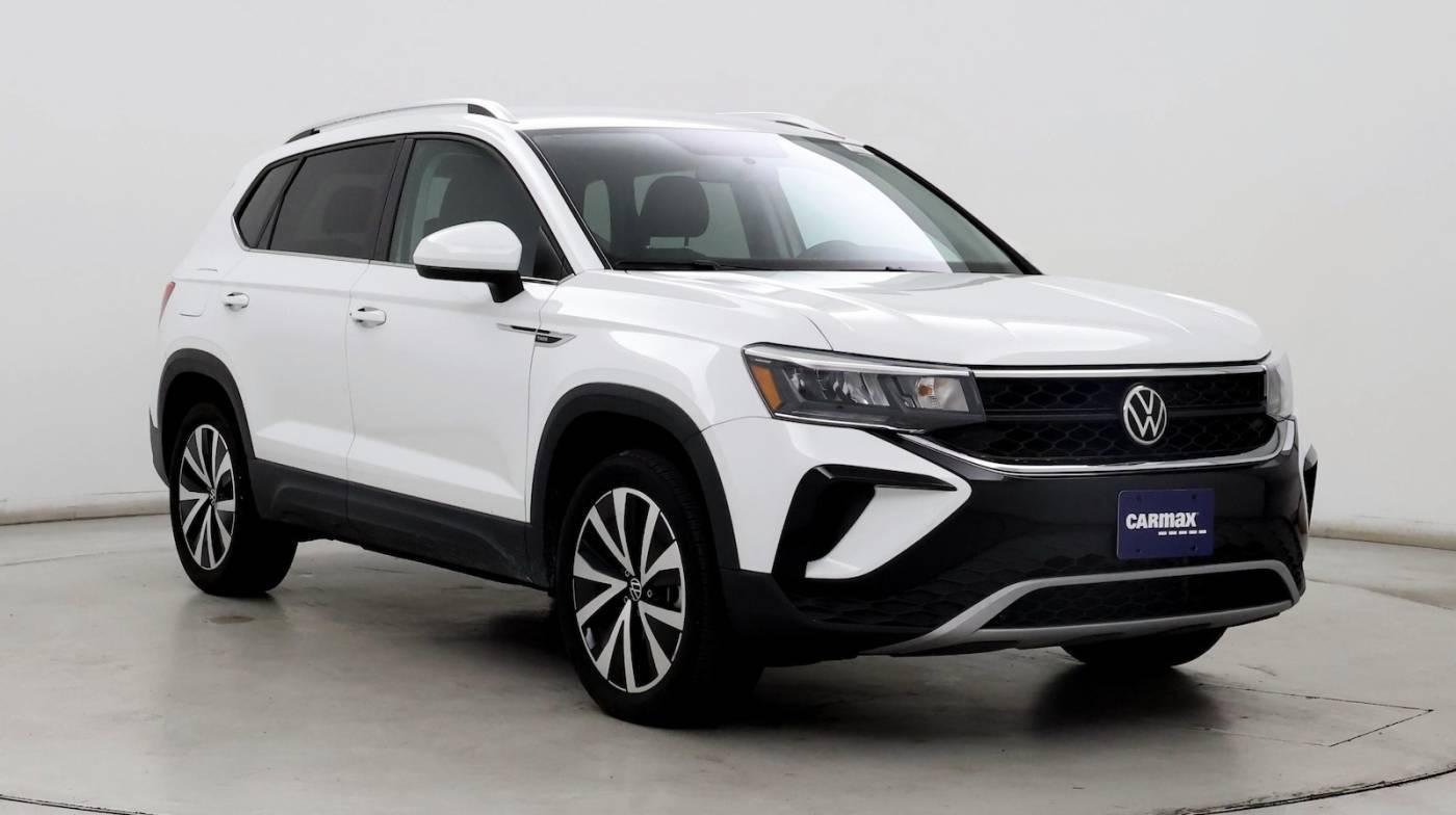 2022 Volkswagen Taos SE in Inglewood CA For Sale - Image 1