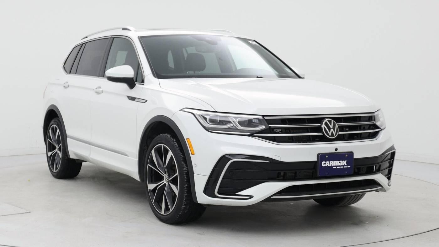 2022 Volkswagen Tiguan SEL R-Line in Birmingham AL For Sale - Image 1