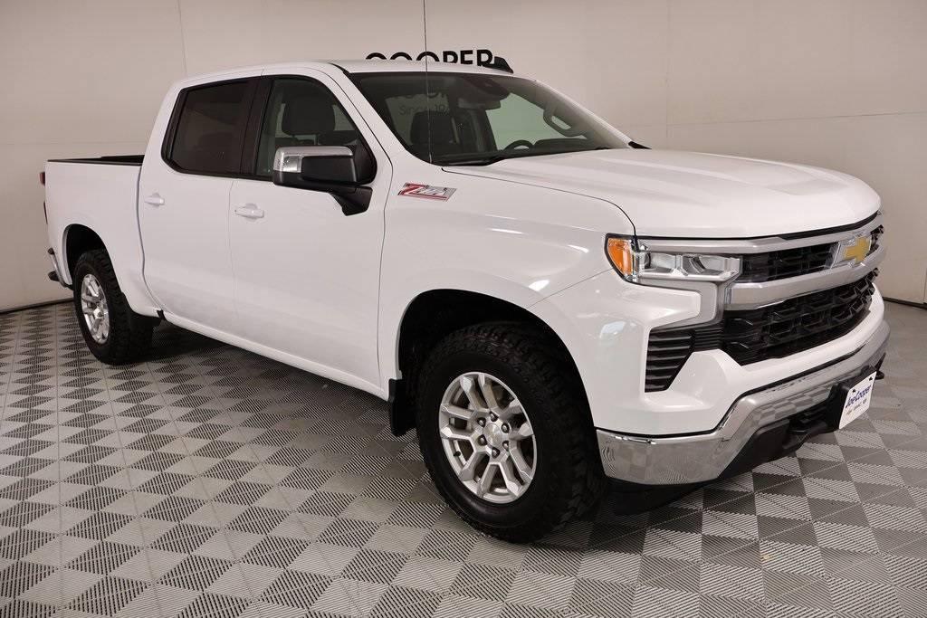 2023 Chevrolet Silverado 1500 LT in Shawnee OK For Sale - Image 1