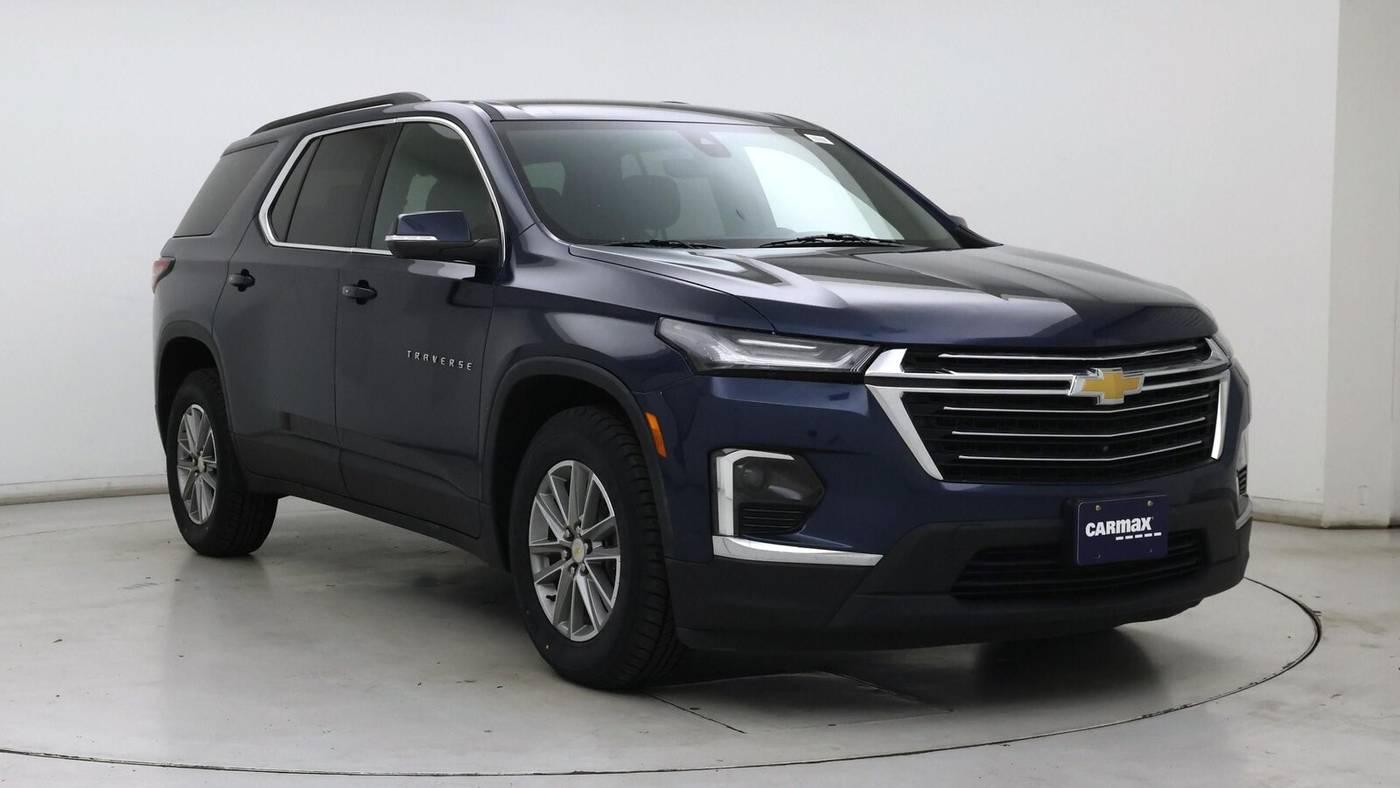 2023 Chevrolet Traverse LT Cloth in Birmingham AL For Sale - Image 1