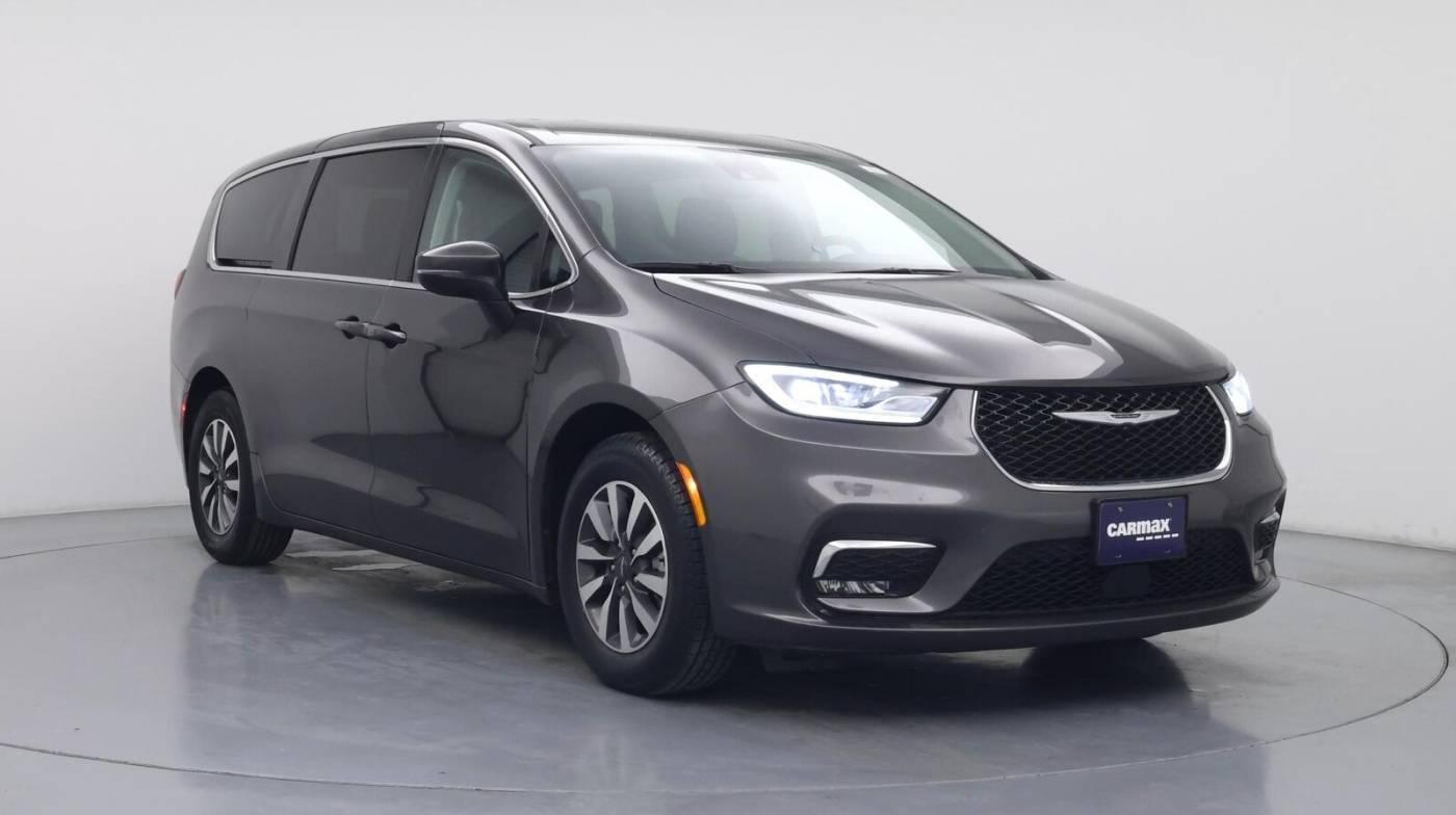 2023 Chrysler Pacifica Hybrid Touring L in Inglewood CA For Sale - Image 1