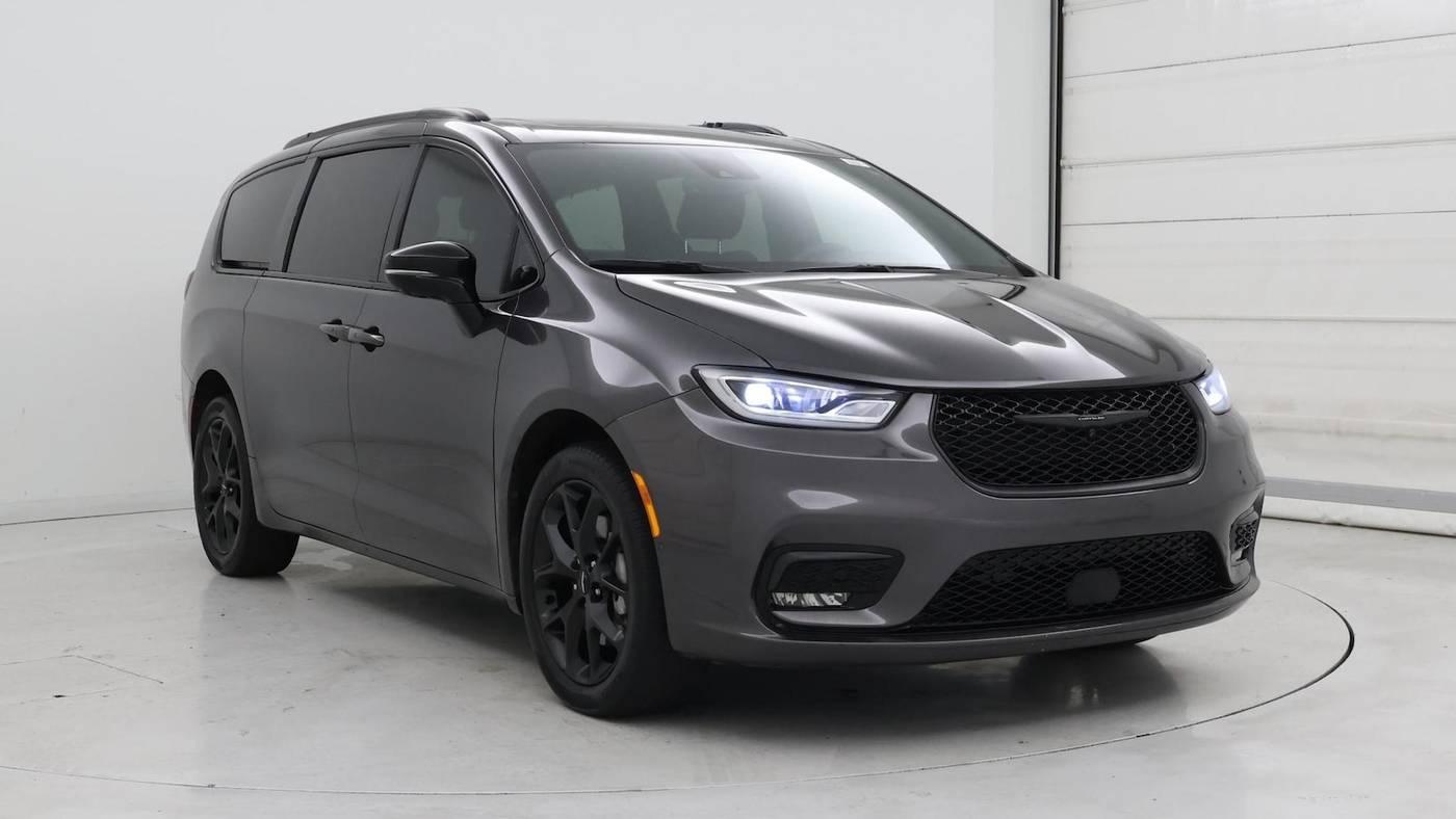 2023 Chrysler Pacifica Limited in Birmingham AL For Sale - Image 1