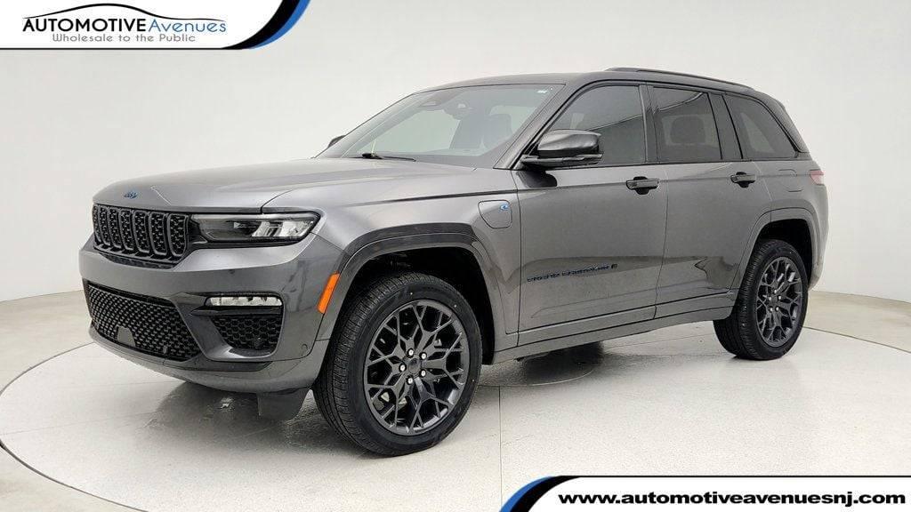 2023 Jeep Grand Cherokee Summit Reserve 4xe in Wall Township NJ For Sale - Image 1