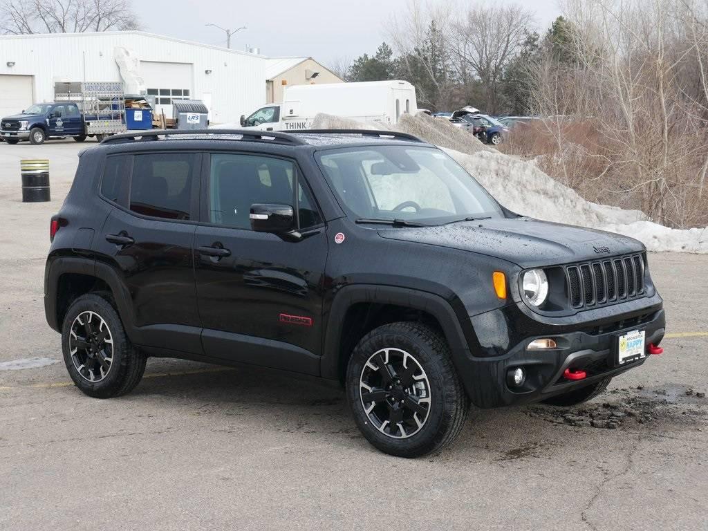 2023 Jeep Renegade Trailhawk in Rochester MN For Sale - Image 1