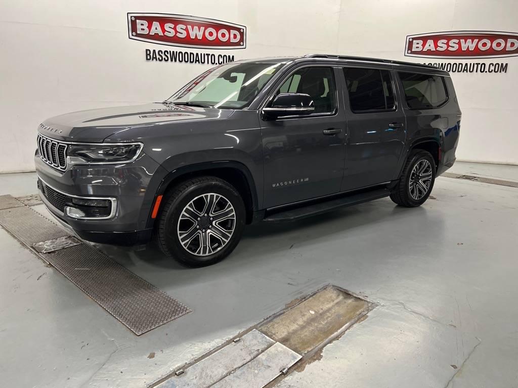 2023 Jeep Wagoneer Series II in Fort Payne AL For Sale - Image 1