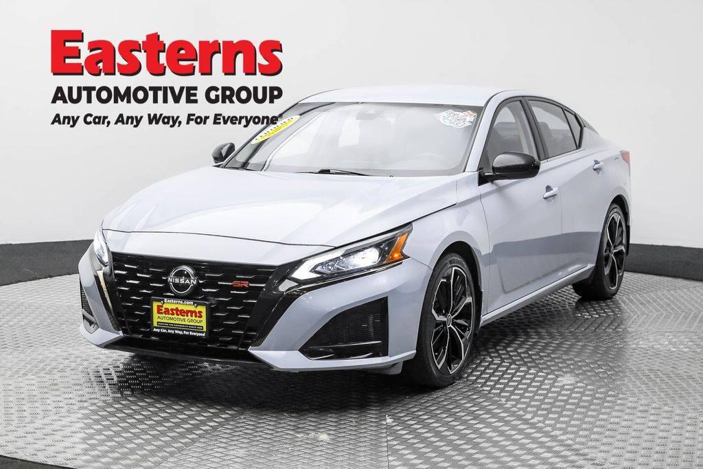 2023 Nissan Altima SR in Frederick MD For Sale - Image 1