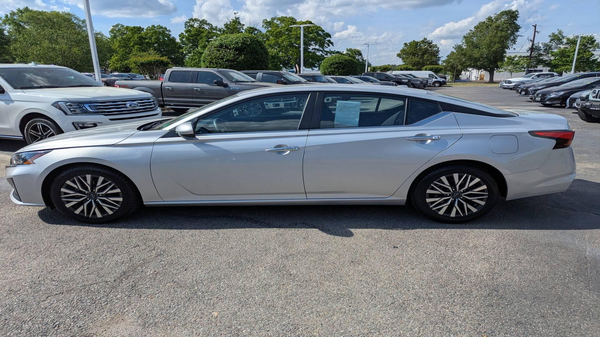 2023 Nissan Altima SV in Richmond VA For Sale - Image 1