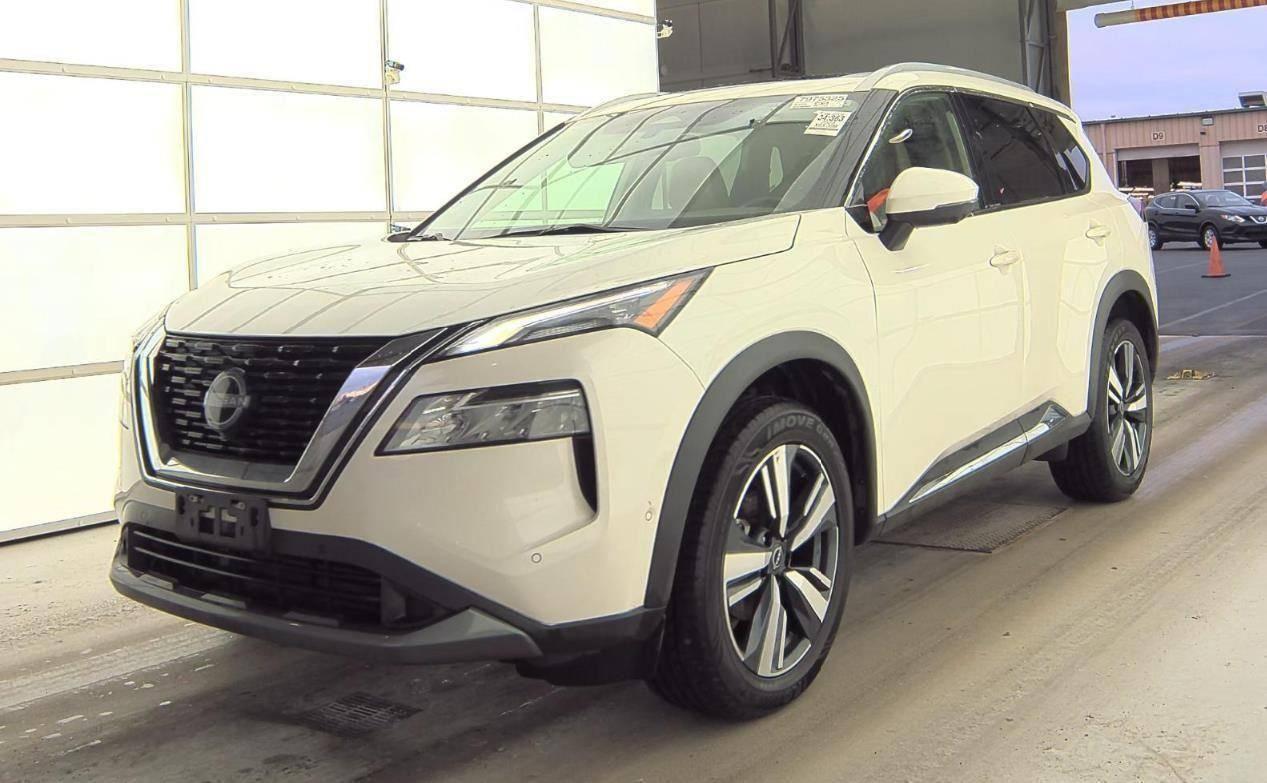 2023 Nissan Rogue SL in Huntington NY For Sale - Image 1