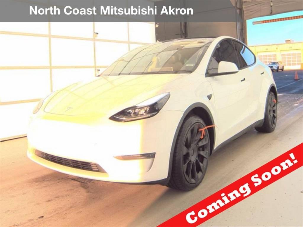 2023 Tesla Model Y Long Range in Akron OH For Sale - Image 1